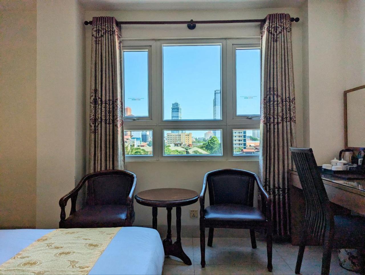 中青秋果酒店 True Go Hotel Phnom Penh Exterior foto